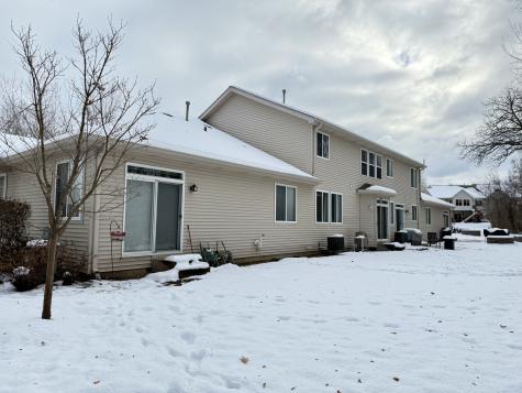 1126 North Oakwood Drive Fox Lake IL 60020