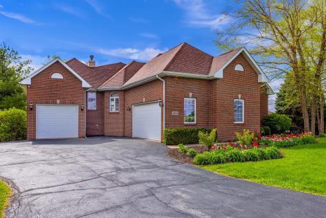 3833 Westlake Village Drive Winnebago IL 61088