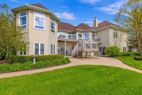 3833 Westlake Village Drive Winnebago IL 61088