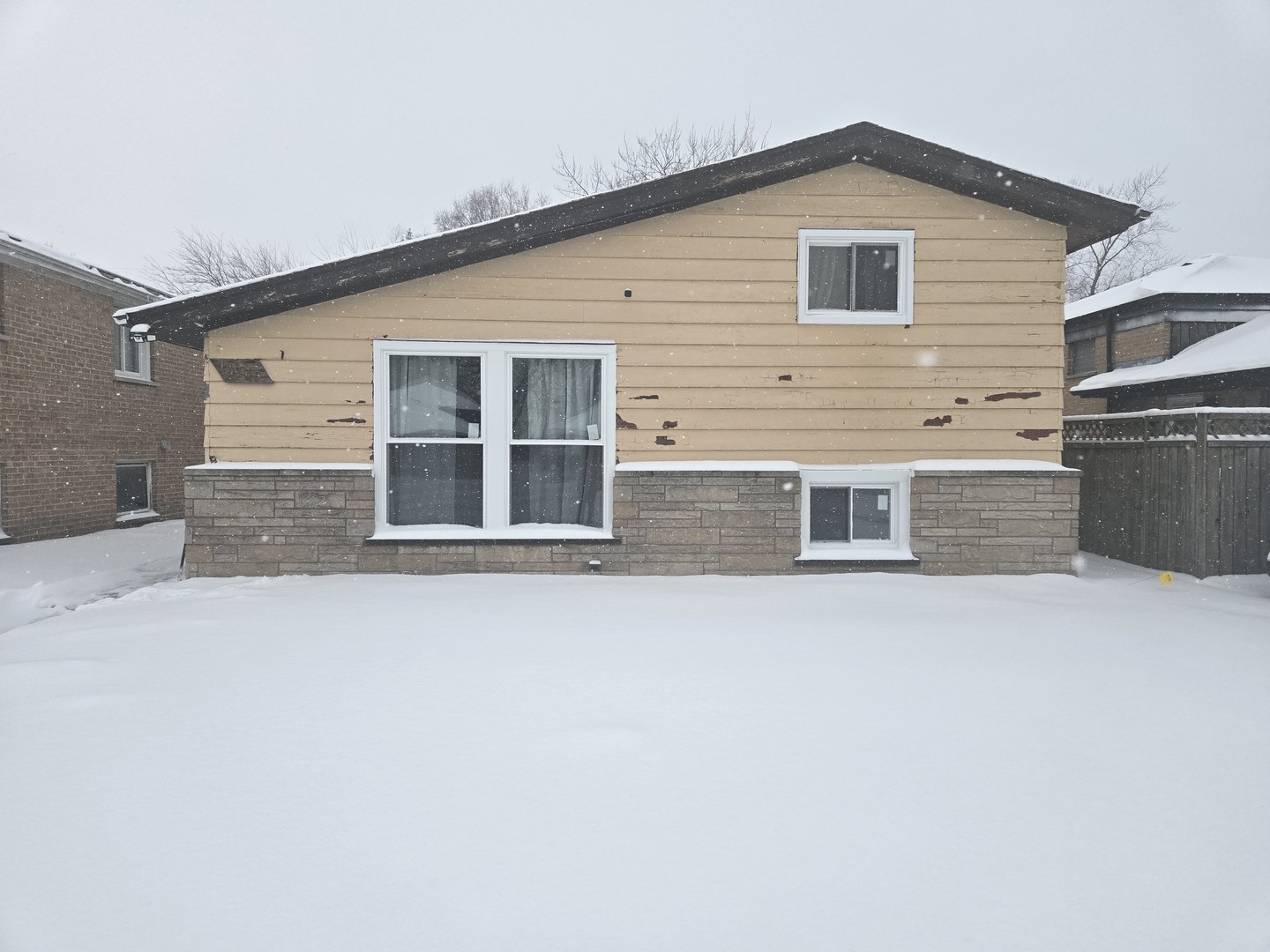 14738 Dante Avenue Dolton IL 60419