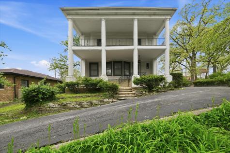 10628 South Longwood Drive Chicago IL 60643