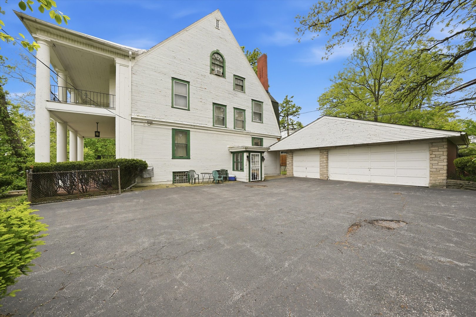10628 South Longwood Drive Chicago IL 60643