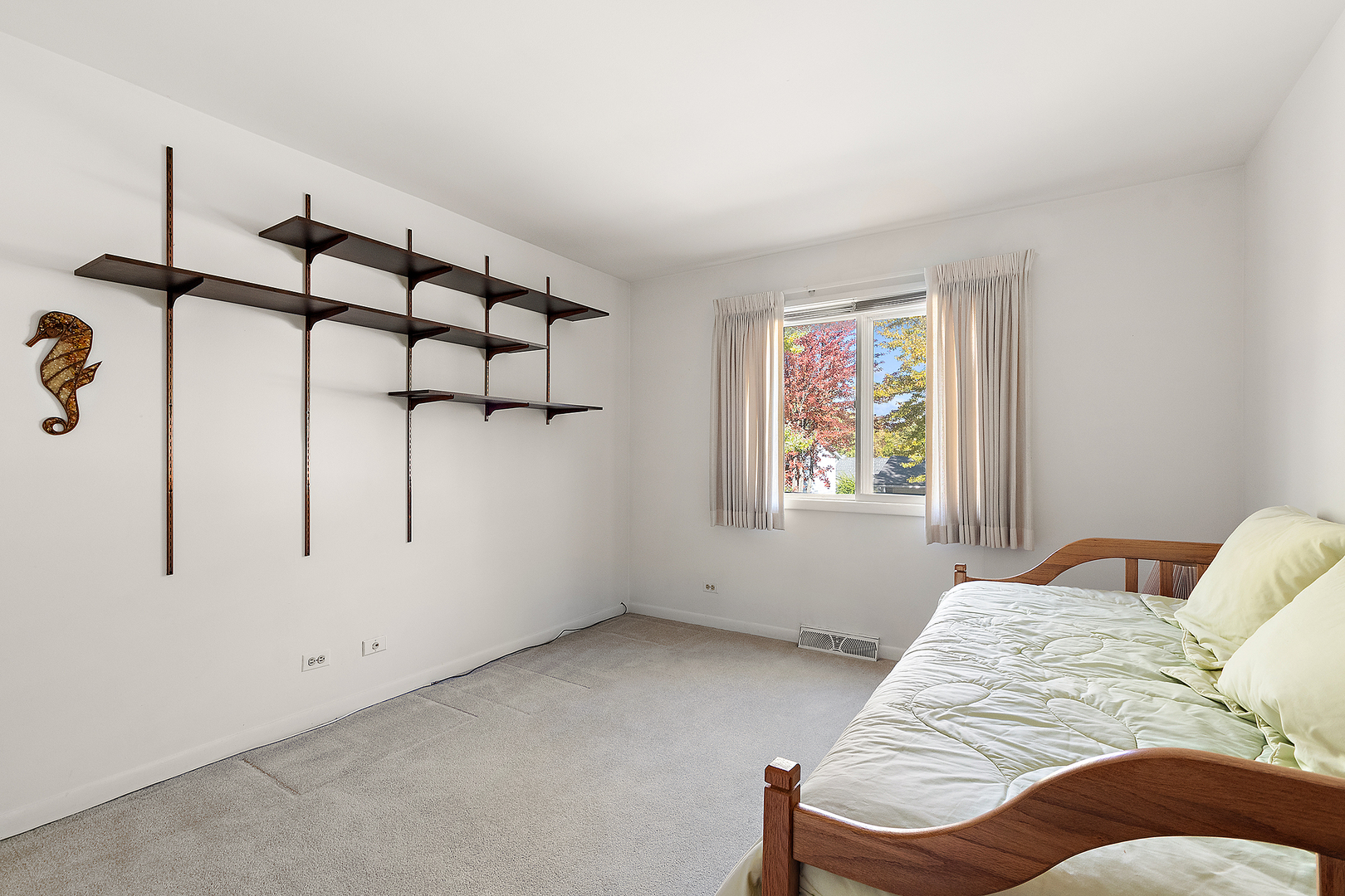 2 Vermont Circle Bolingbrook IL 60440