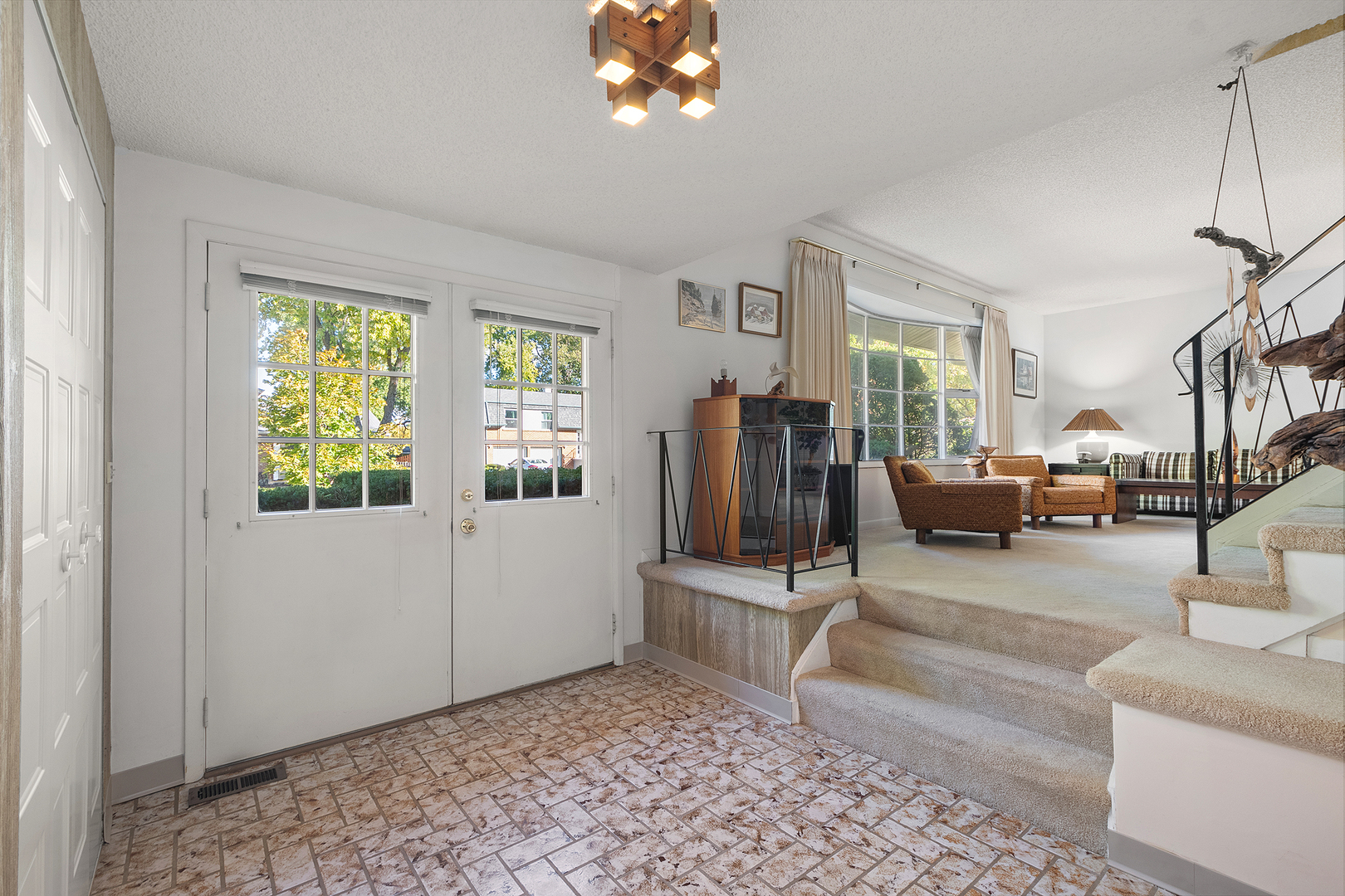 2 Vermont Circle Bolingbrook IL 60440