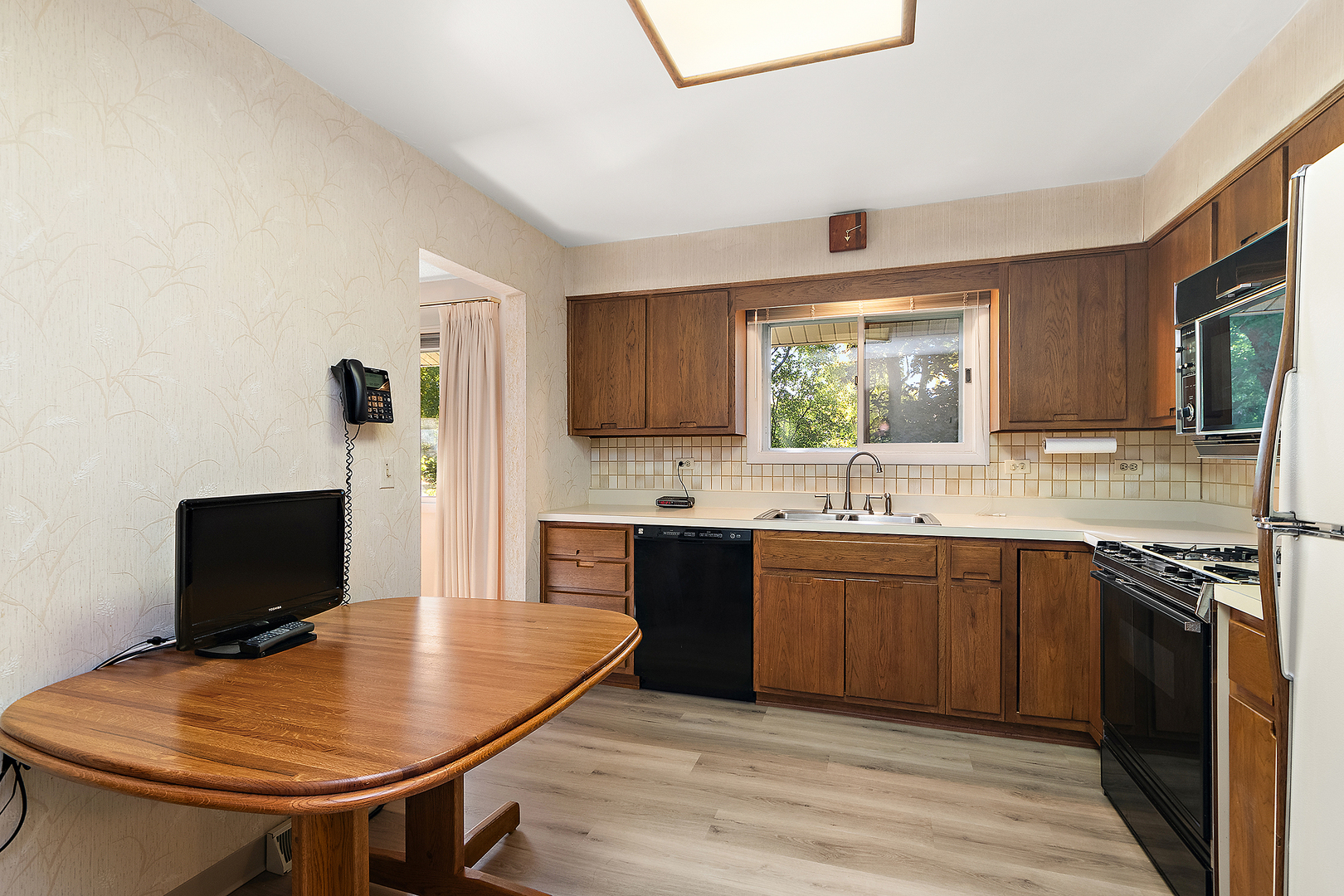 2 Vermont Circle Bolingbrook IL 60440