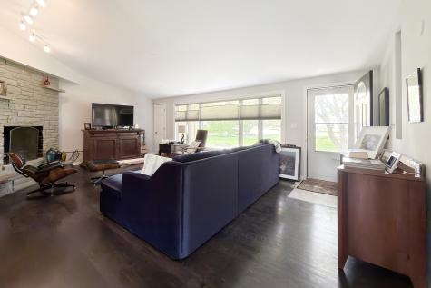 248 South Brockway Street Palatine IL 60067