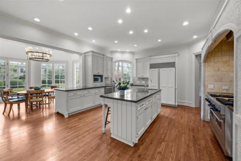 397 Palos Road Glencoe IL 60022