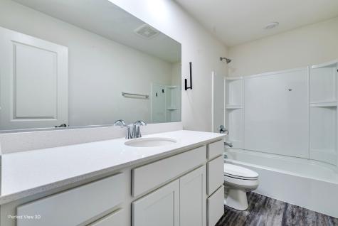 195 Lakeshore Drive Oswego IL 60543