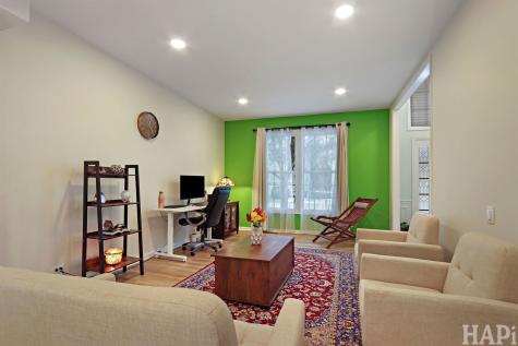 1121 Williamsburg Circle Grayslake IL 60030
