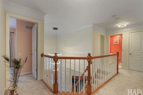 1121 Williamsburg Circle Grayslake IL 60030
