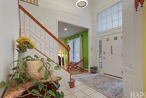 1121 Williamsburg Circle Grayslake IL 60030