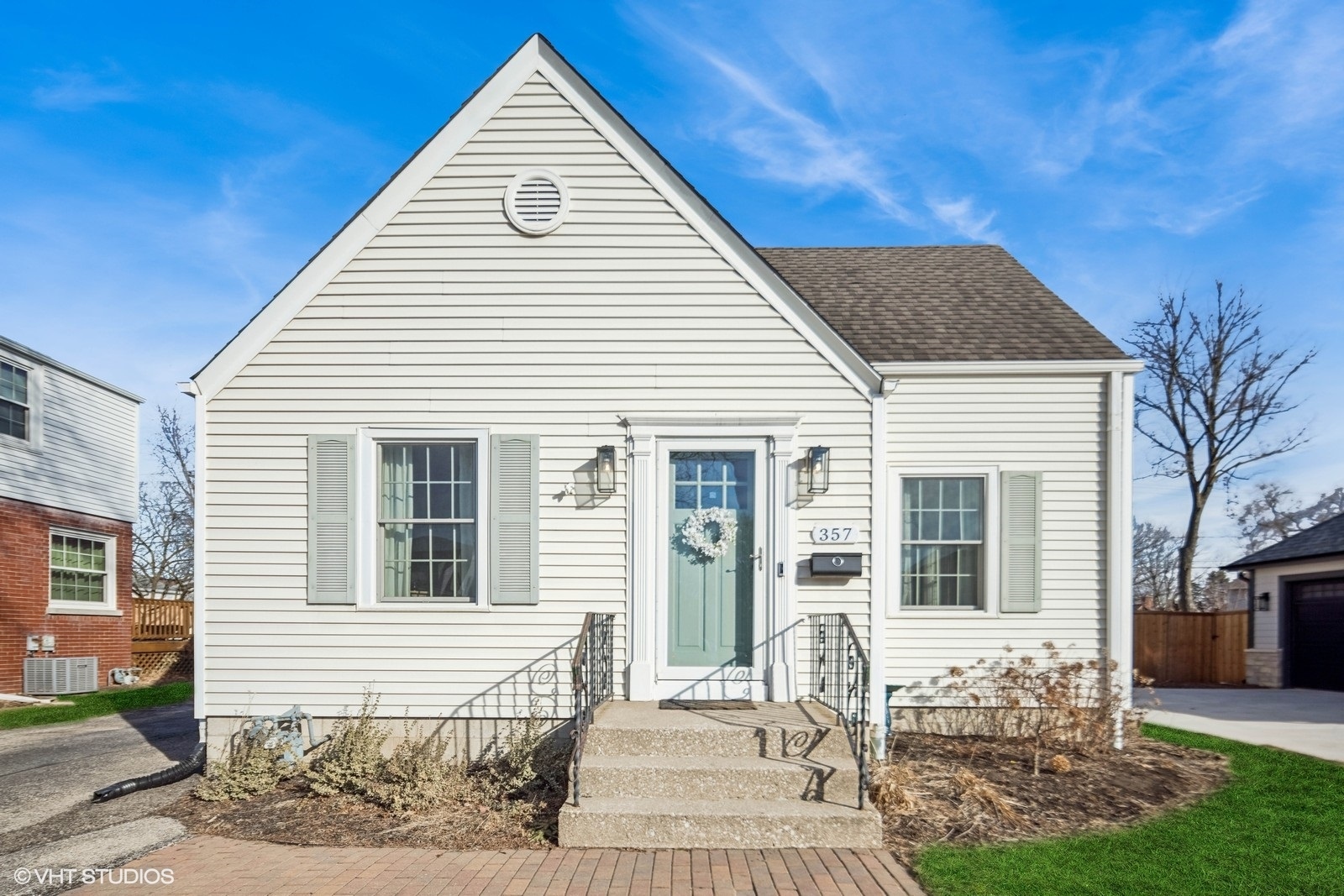 357 North Emroy Avenue Elmhurst IL 60126