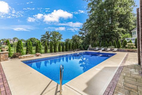 14151 131ST Street Lemont IL 60439