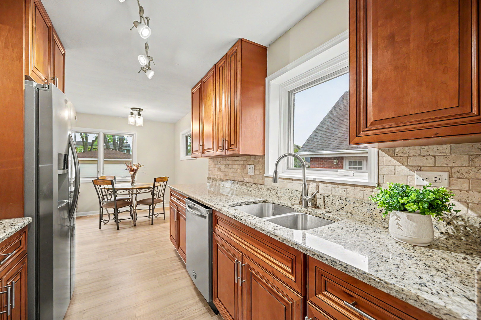 449 West Verret Street Elmhurst IL 60126