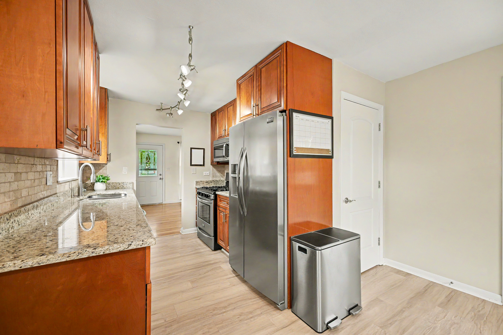 449 West Verret Street Elmhurst IL 60126
