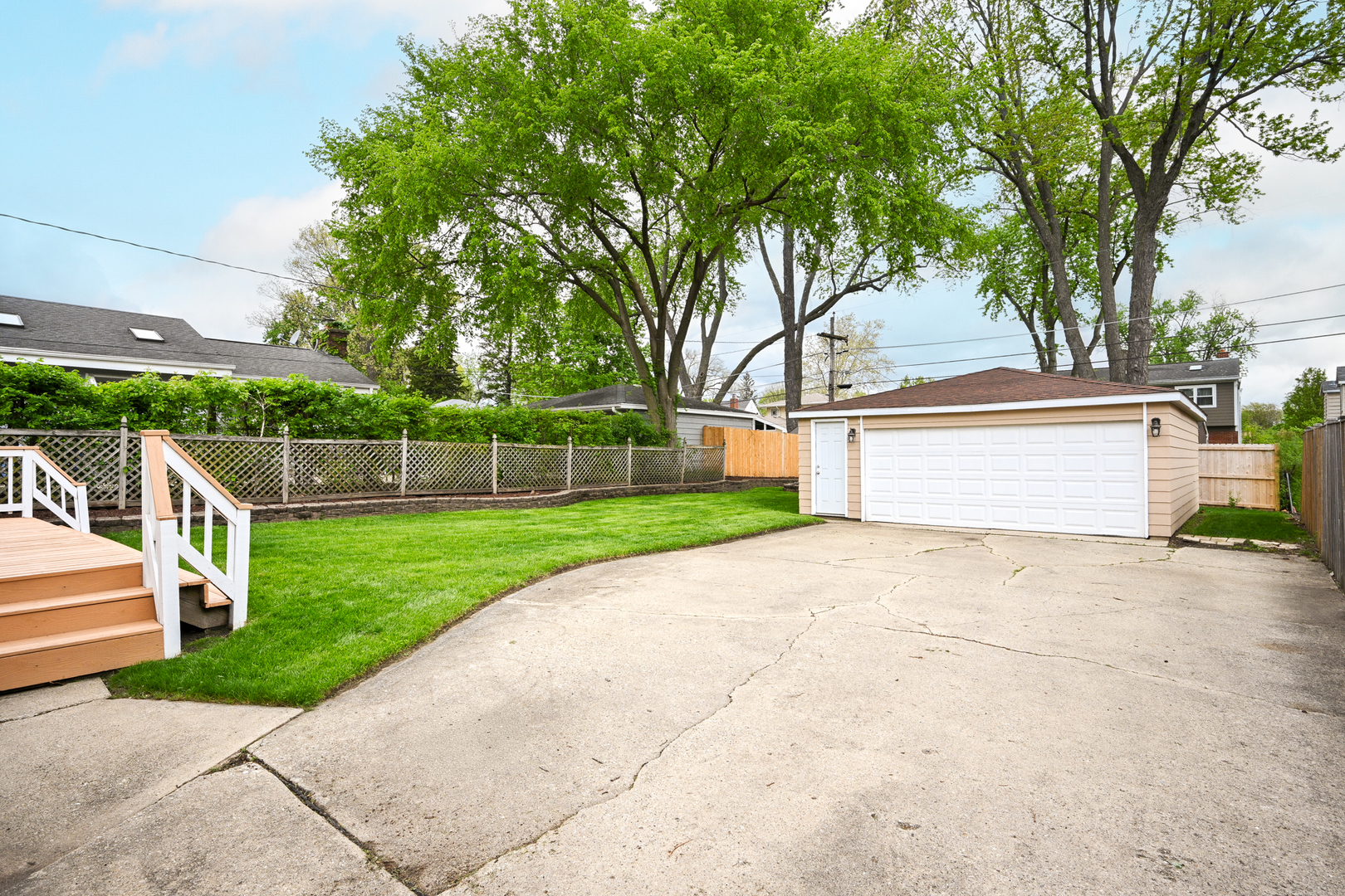 449 West Verret Street Elmhurst IL 60126