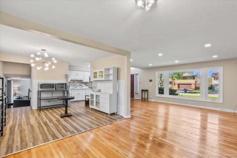 18847 May Avenue Homewood IL 60430