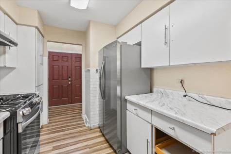 18847 May Avenue Homewood IL 60430