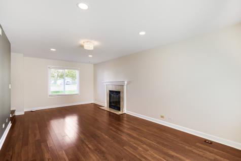 2474 Sunlight Court Aurora IL 60502