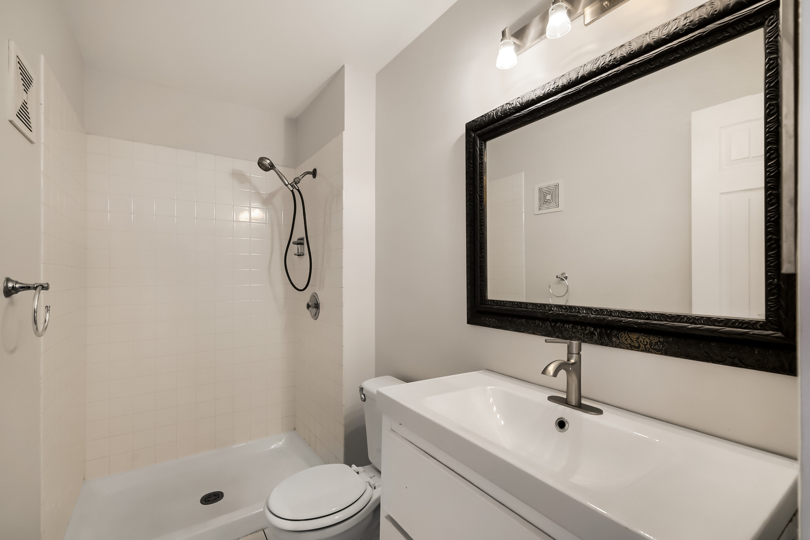 2474 Sunlight Court Aurora IL 60502