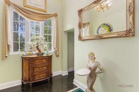 1130 Gavin Court Lake Forest IL 60045