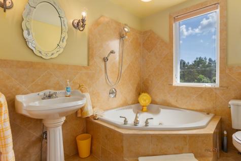 1130 Gavin Court Lake Forest IL 60045