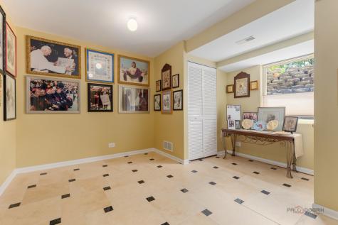 1130 Gavin Court Lake Forest IL 60045