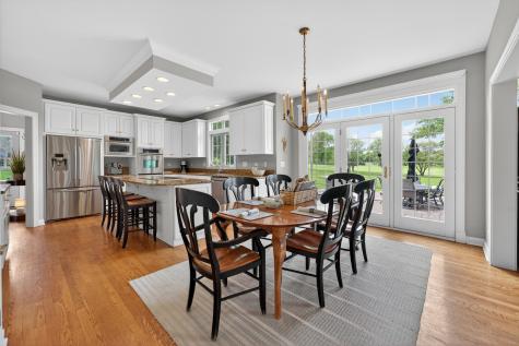 38W535 Golfview Court St. Charles IL 60175