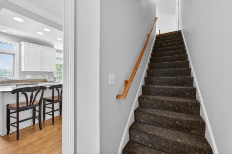 38W535 Golfview Court St. Charles IL 60175