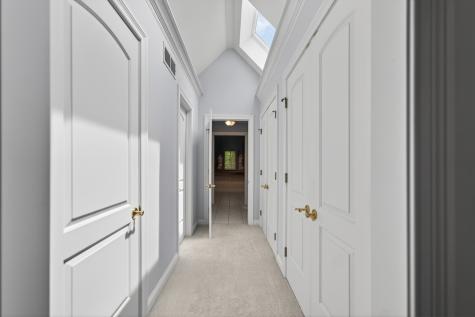 38W535 Golfview Court St. Charles IL 60175