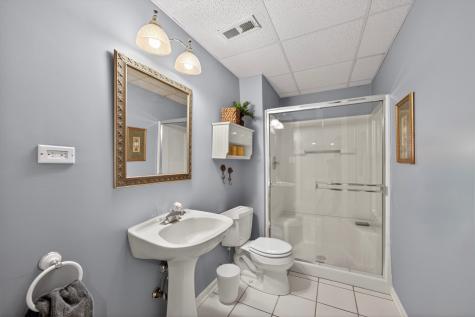 38W535 Golfview Court St. Charles IL 60175