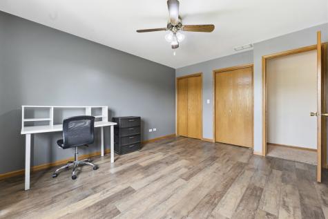 7630 Prestwick Drive Tinley Park IL 60477