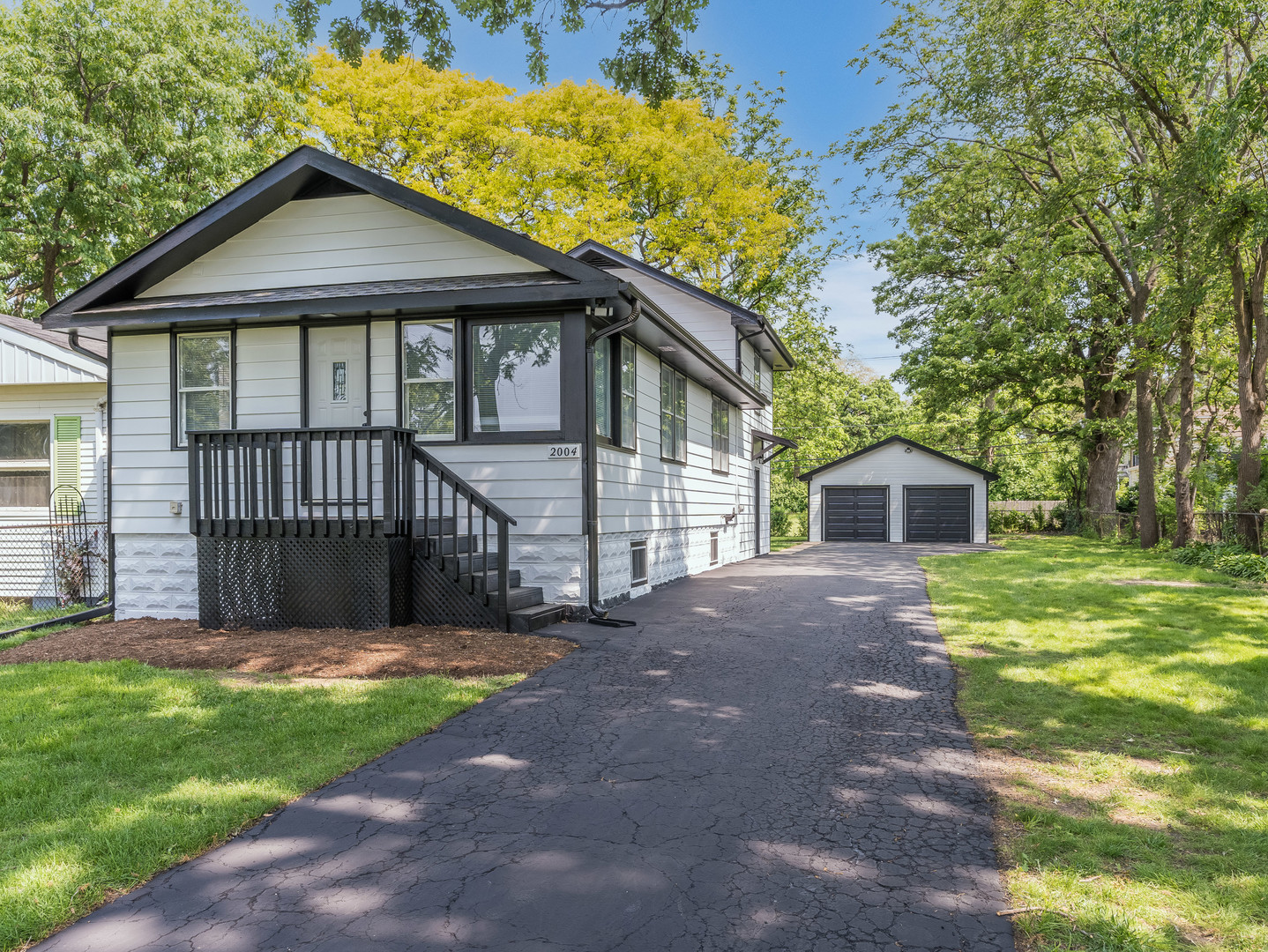 2004 Burlington Avenue Lisle IL 60532