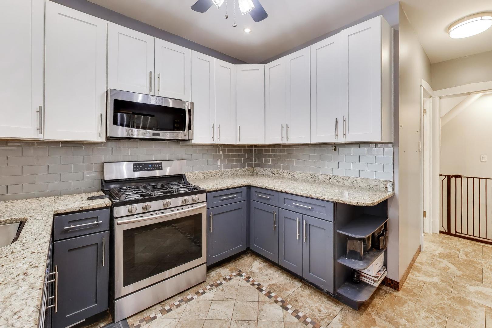 4220 North Marmora Avenue Chicago IL 60634