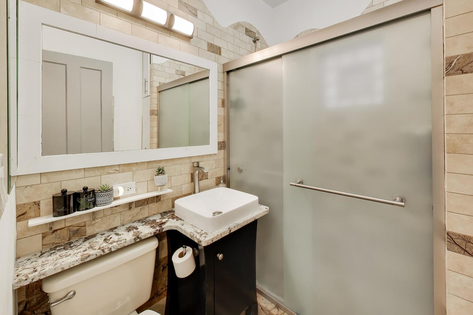 4220 North Marmora Avenue Chicago IL 60634