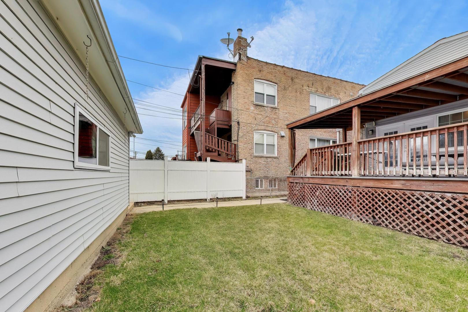 4220 North Marmora Avenue Chicago IL 60634