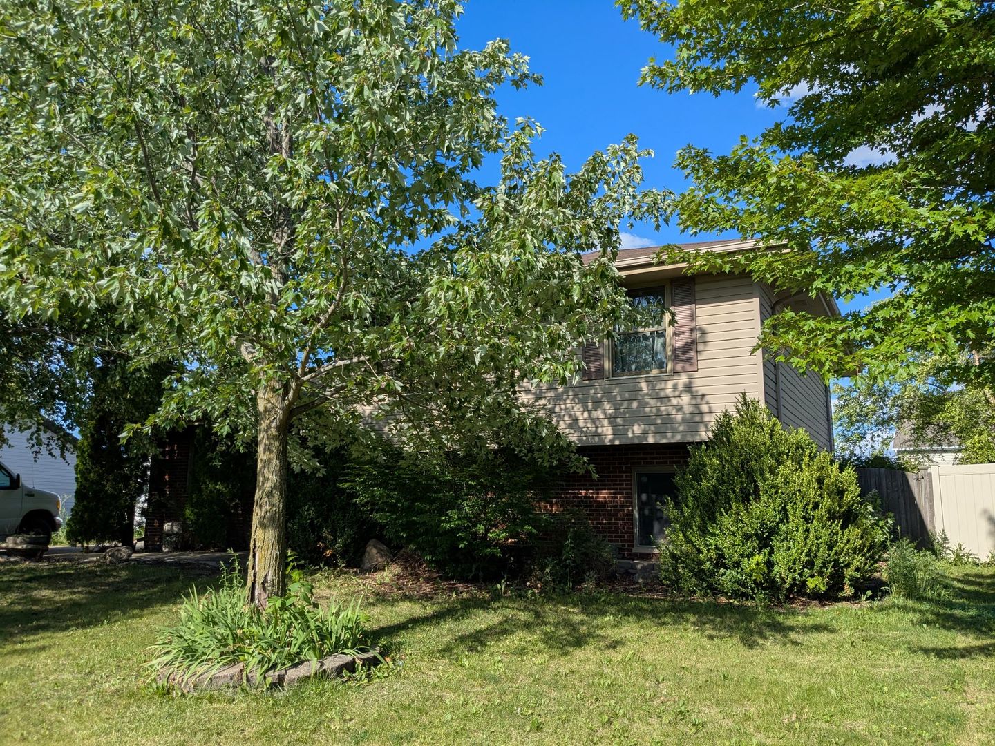 1320 Howland Drive Joliet IL 60431