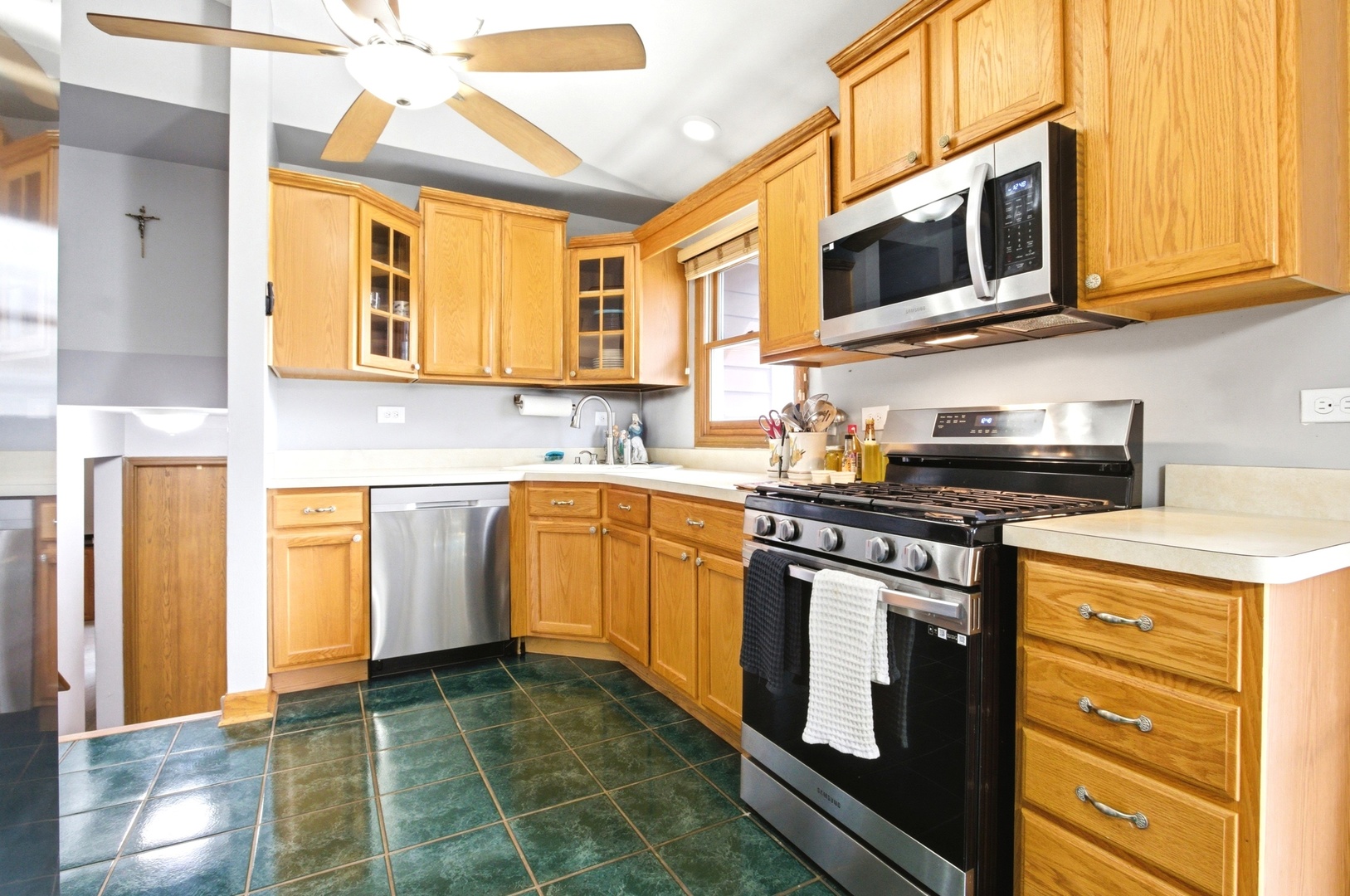 149 Beaver Creek Drive Bolingbrook IL 60490
