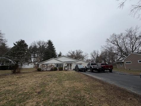 23 Greenridge Drive Decatur IL 62526