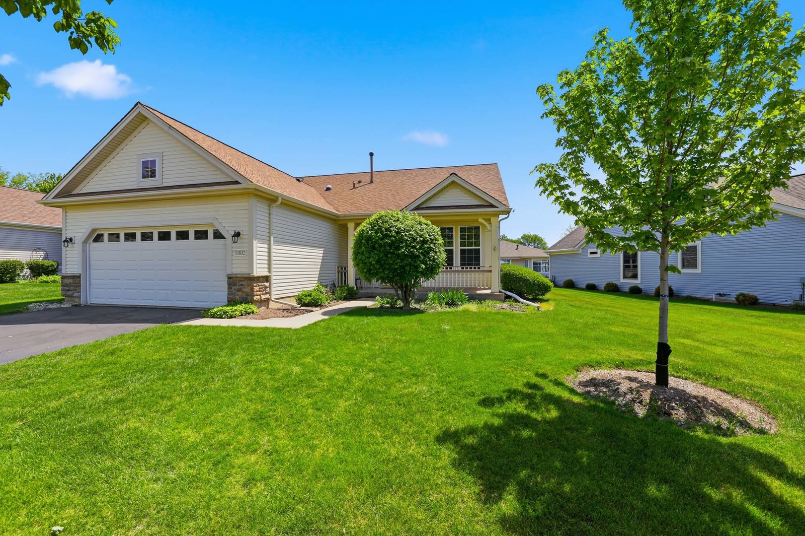 11832 Kensington Drive Huntley IL 60142