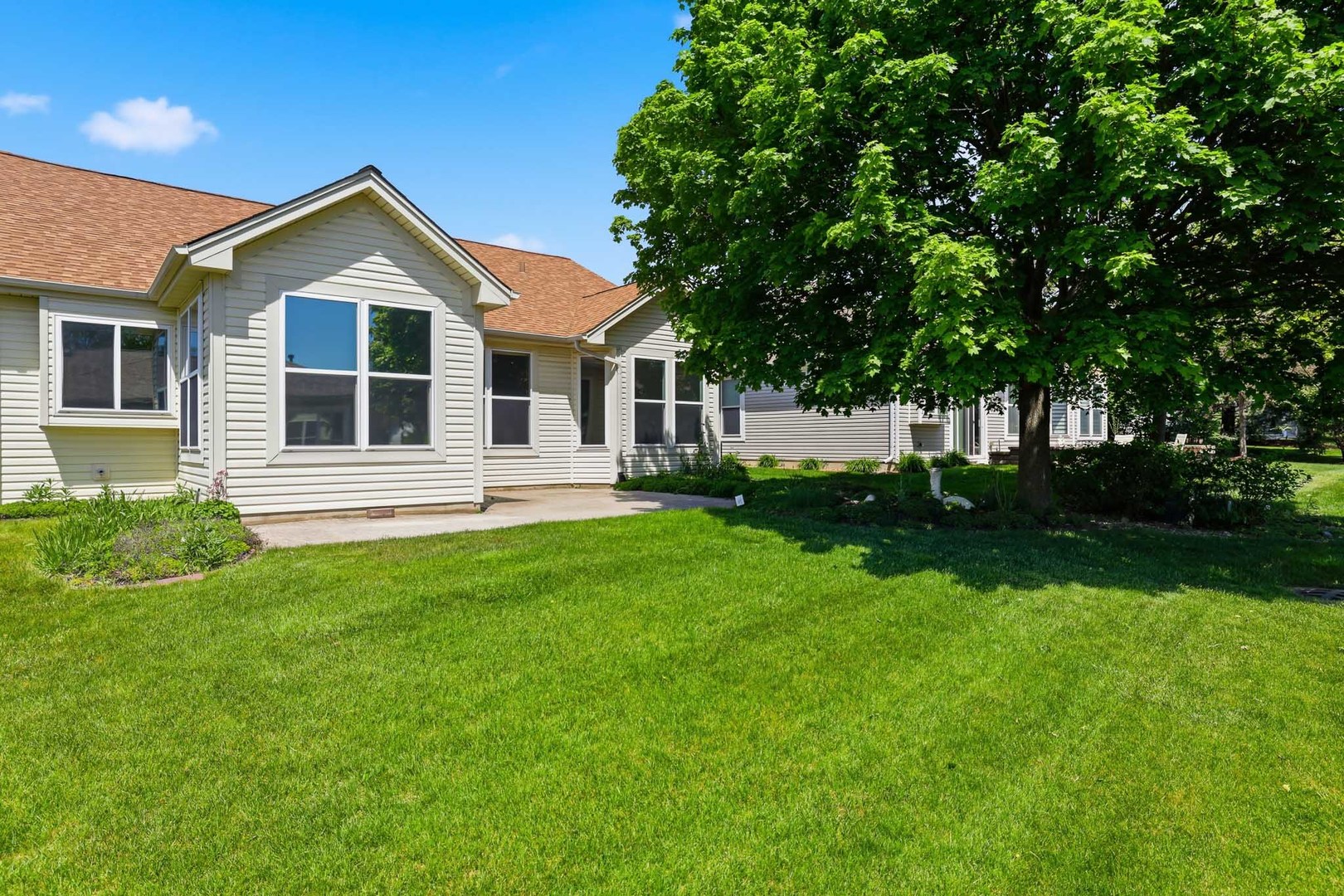 11832 Kensington Drive Huntley IL 60142