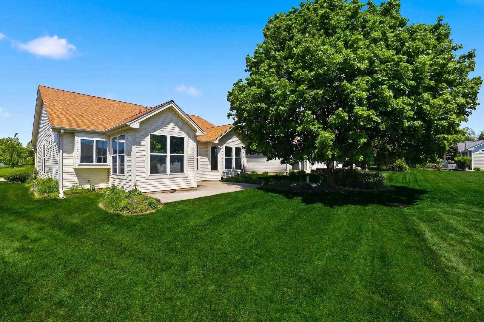 11832 Kensington Drive Huntley IL 60142