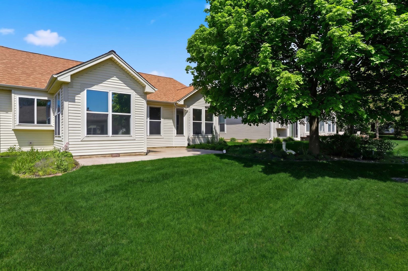 11832 Kensington Drive Huntley IL 60142