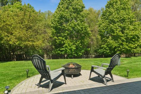 2313 Avalon Drive Buffalo Grove IL 60089