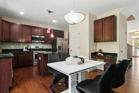 2313 Avalon Drive Buffalo Grove IL 60089