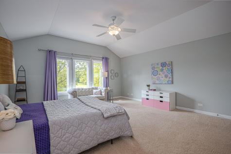 39W805 Fabyan Parkway Elburn IL 60119