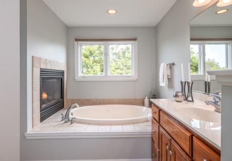 39W805 Fabyan Parkway Elburn IL 60119