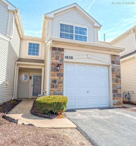 1850 Wisteria Drive Aurora IL 60503