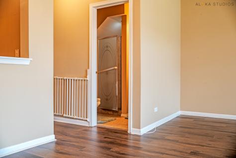 1850 Wisteria Drive Aurora IL 60503