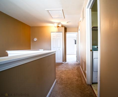 1850 Wisteria Drive Aurora IL 60503